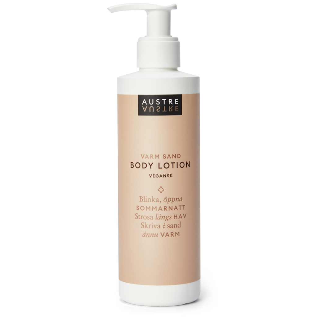 AUSTRE Varm Sand body lotion-flaskan visas mot en vit bakgrund.